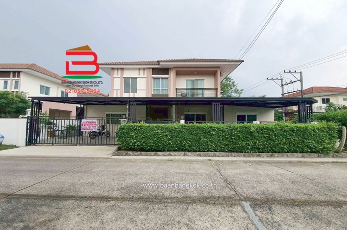 ขายบ้านปทุมธานี รังสิต ธรรมศาสตร์ : บ้านเดี่ยว หมู่บ้าน บุรีรมย์ คลอง 4 เนื้อที่ 63 ตรว. ใกล้รร.บีคอนเฮาส์ แย้มสอาดรังสิต ถนนไสวประชาราษฎร์ ตำบลลาดสวาย อำเภอลำลูกกา จังหวัดปทุมธานี
