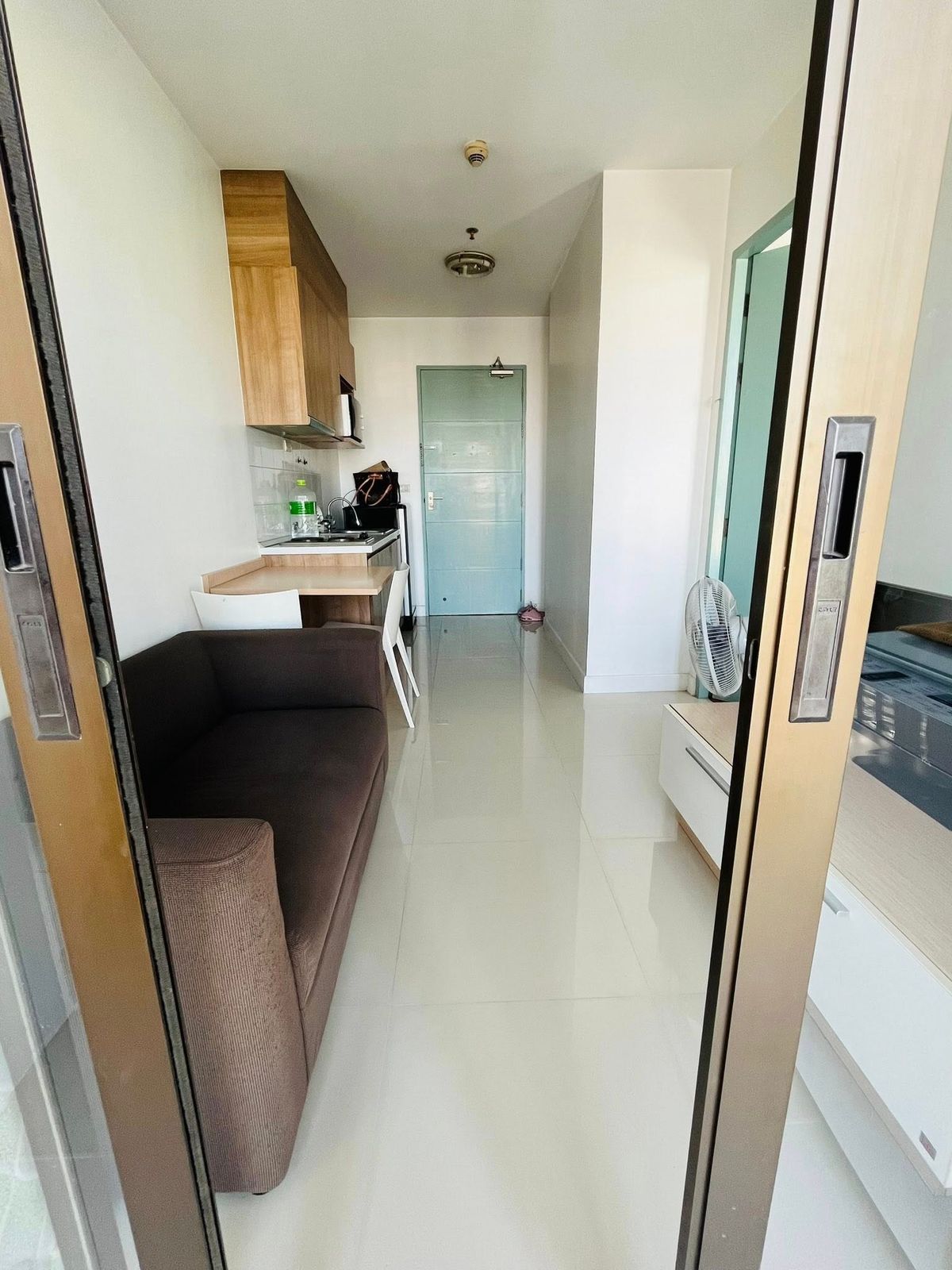 ให้เช่าคอนโดอ่อนนุช อุดมสุข : ให้เช่า Ideo Mix Sukhumvit 103 | ติด BTS อุดมสุข | เฟอร์ครบ อ่างอาบน้ำ | 12,000 บาท/เดือน | Line: @323gqmho | Ref: T1771