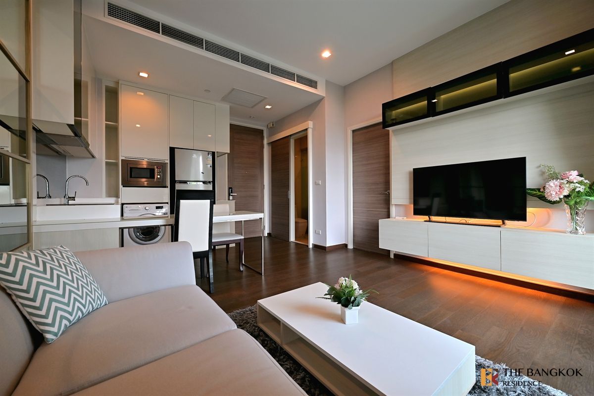 ให้เช่าคอนโดพระราม 9 เพชรบุรีตัดใหม่ RCA : 🌟 Q Asoke room for rent near MRT Phetchaburi 🌟