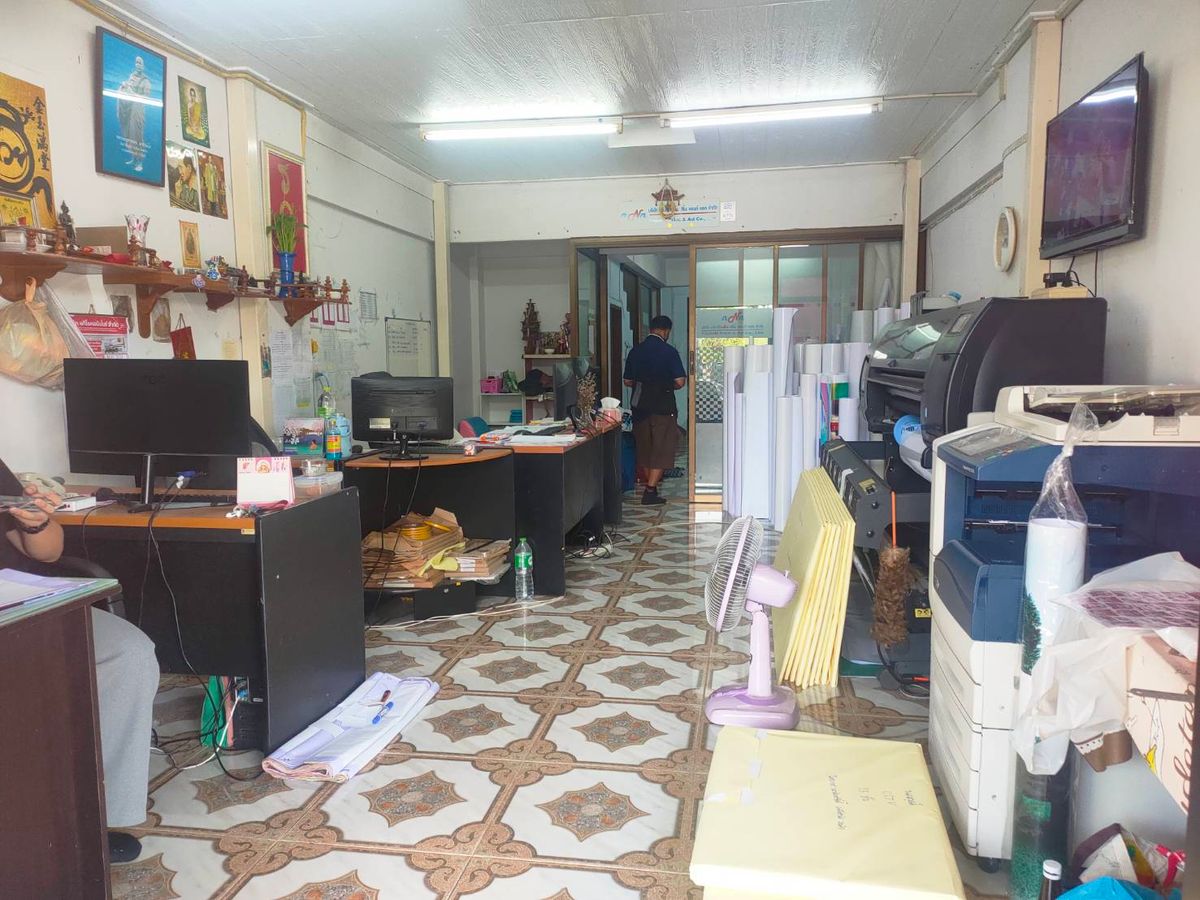For SaleShop HouseBang kae, Phetkasem : Selling a 4 -story commercial building on the main road, suitable for opening a shop in Nong Khaem, Soi Ma Charoen