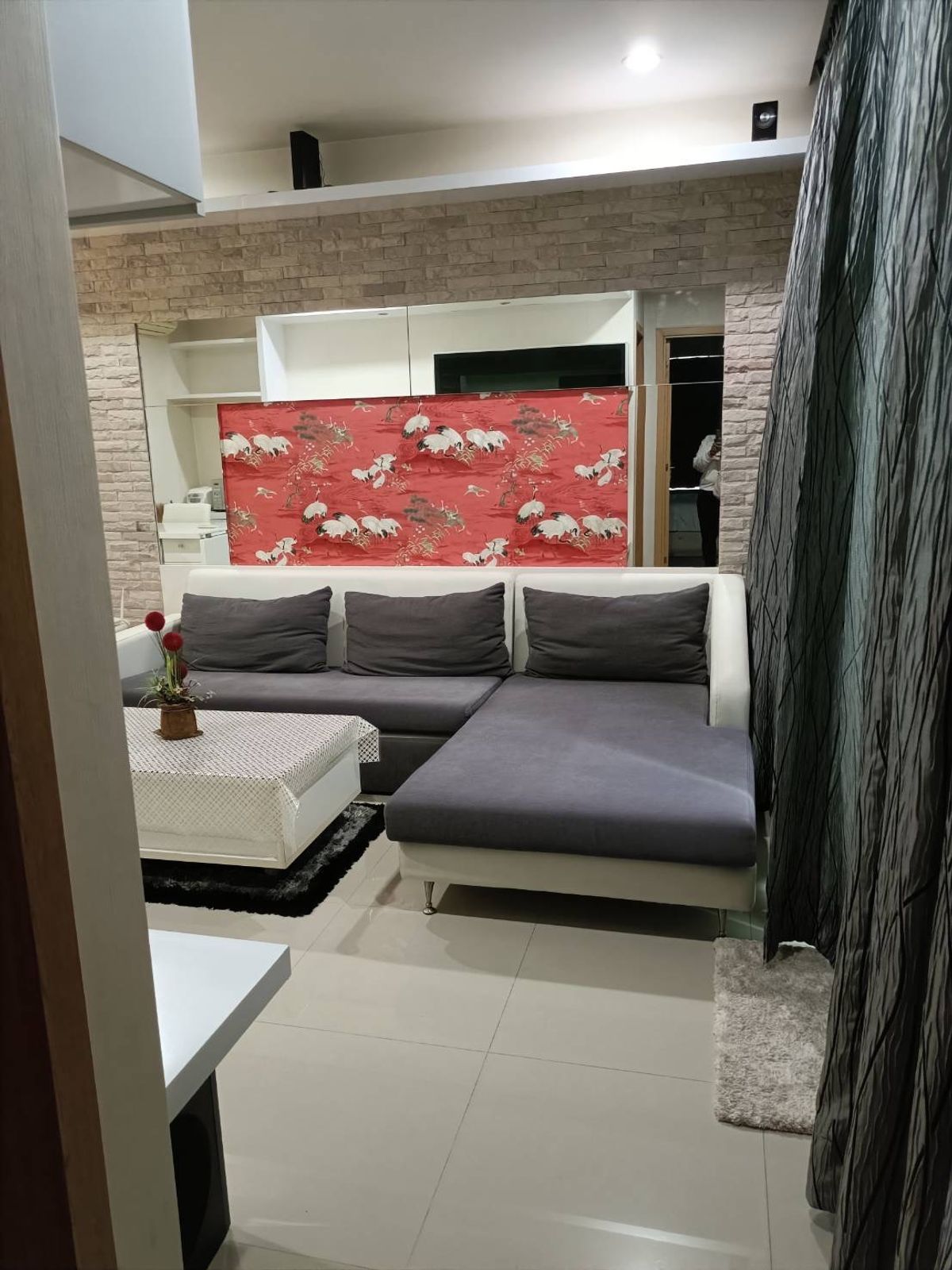 ให้เช่าคอนโดพระราม 9 เพชรบุรีตัดใหม่ RCA : ให้เช่า คอนโด เซอร์เคิล เพชรบุรี The Circle Condominium แต่งสวย ห้องมุม วิวสระน้ำ