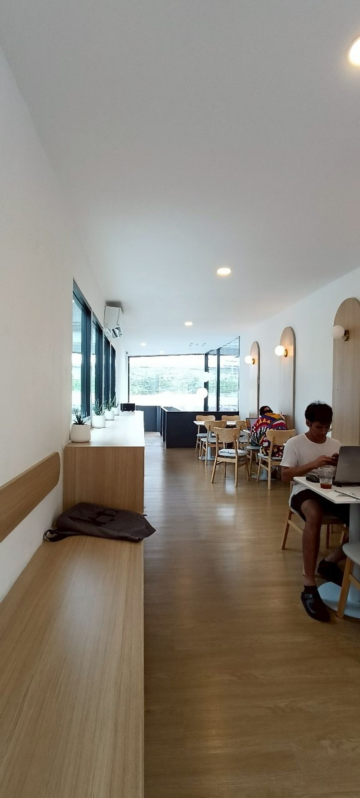 ให้เช่าร้านค้า/ตลาดนัดบางนา แบริ่ง ลาซาล : ให้เช่าโชว์รูม / ออฟฟิศ / ร้านชา / ร้านกาแฟ ทำเลดีที่สุด ใจกลางบางนา ตรงข้ามเมกาบางนา! 