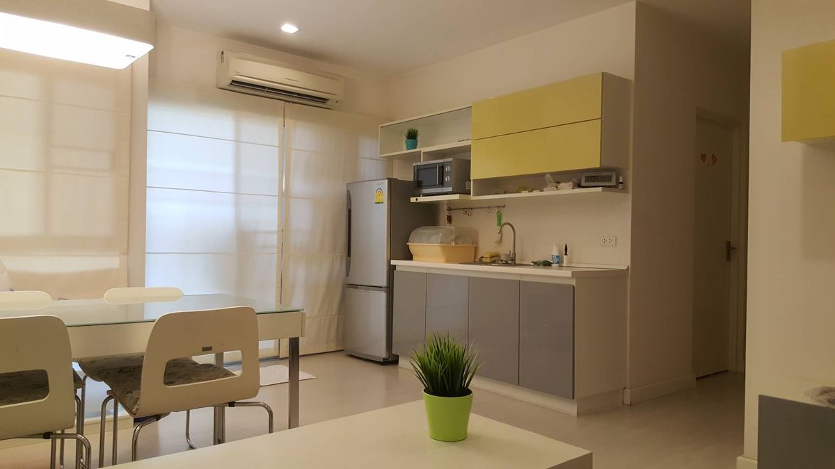 ขายคอนโดลาดพร้าว เซ็นทรัลลาดพร้าว : ⚡ ราคาสุดว้าว! The Room Ratchada-Ladprao 2 ห้องนอน 61.17 ตร.ม. วิวสระสวย ราคาต่ำกว่าตลาดเพียง 4.28 ล้าน! ติดต่อ 0968623850 ⚡