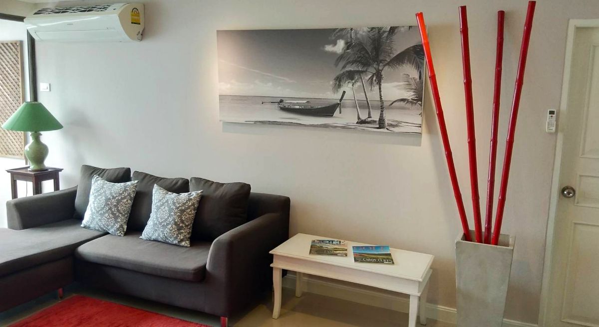 For SaleCondoSukhumvit, Asoke, Thonglor : Hot Sale, 2 Bedroom Units in Beverly Tower Near BTS Nana and MRT Phetchaburi, Sukhumvit 13