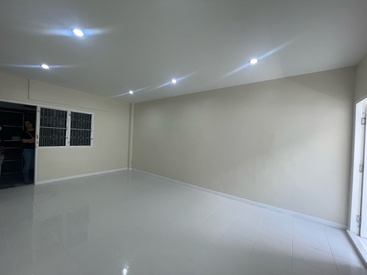 For SaleCondoVipawadee, Don Mueang, Lak Si : Condo for sale near BTS Saphan Mai Phahonyothin 50