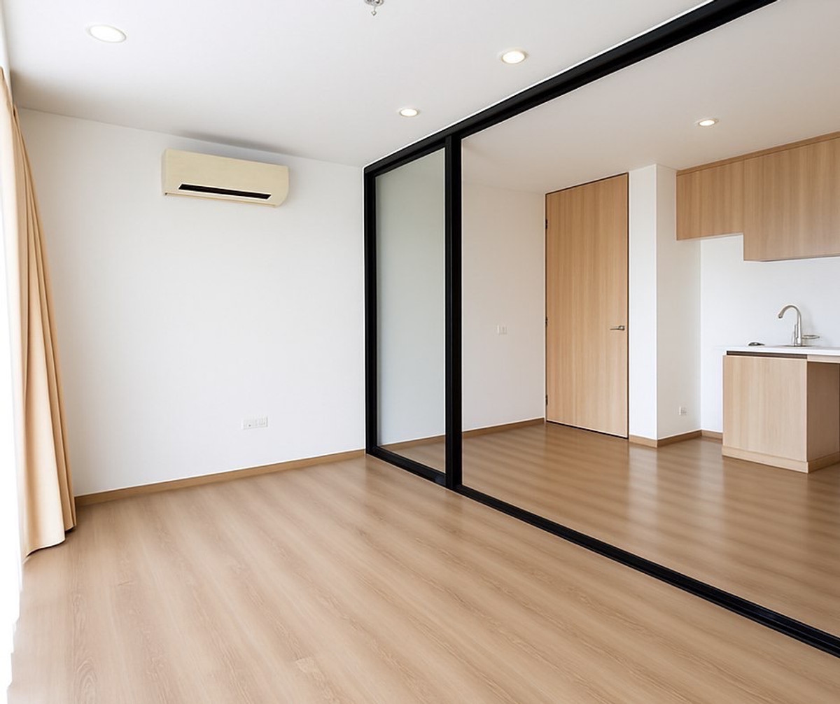 ขายคอนโดลาดพร้าว เซ็นทรัลลาดพร้าว : 📌ขายคอนโด The Issara ลาดพร้าว 1 ห้องนอน 1 ห้องน้ำ 52 ตร.ม. ขาย 4.6 MB ห้องสวย สภาพดีมาก เงียบสงบ ร่มรื่น  Call : 088-753-2858 ปราย