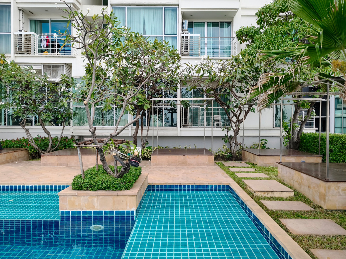 For SaleCondoOnnut, Udomsuk : 🏙️ (For Sale) Le Luk Condo  - 3 bedrooms near BTS Phra Khanong only 220 meters.