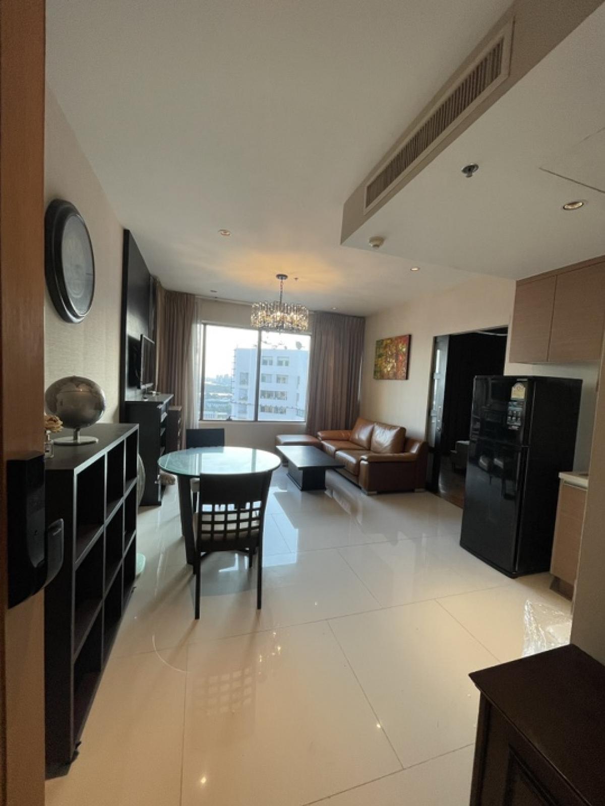 ให้เช่าคอนโดสุขุมวิท อโศก ทองหล่อ : คอนโดให้เช่า The Emporio place