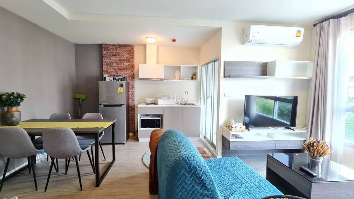 CondoChiang Mai : 🌟 For Sale / Rent: D Condo Ping Chiang Mai – Pool View, Next to Central Festival! 🏢🌴