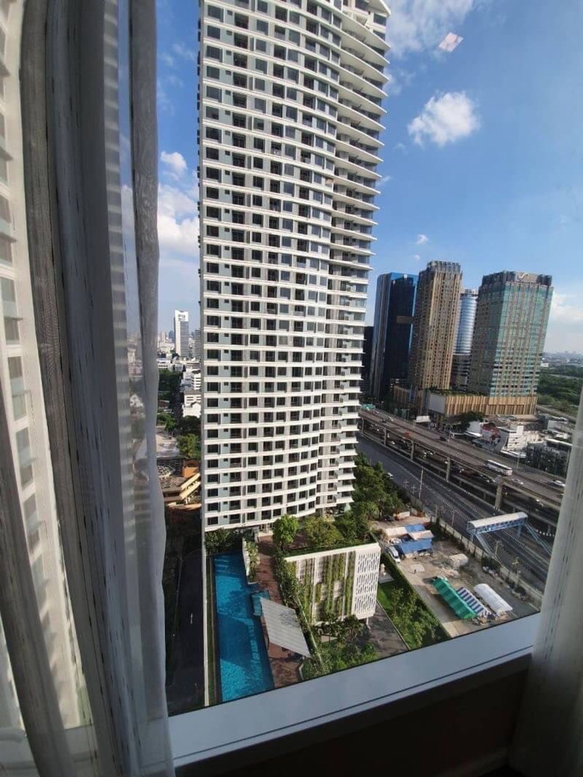 ให้เช่าคอนโดลาดพร้าว เซ็นทรัลลาดพร้าว : 💥DL-7772💥ว่าง ให้ เช่า เดอะ เซนต์ เรสิเดนเซส👉แอดไลน์ @primahome