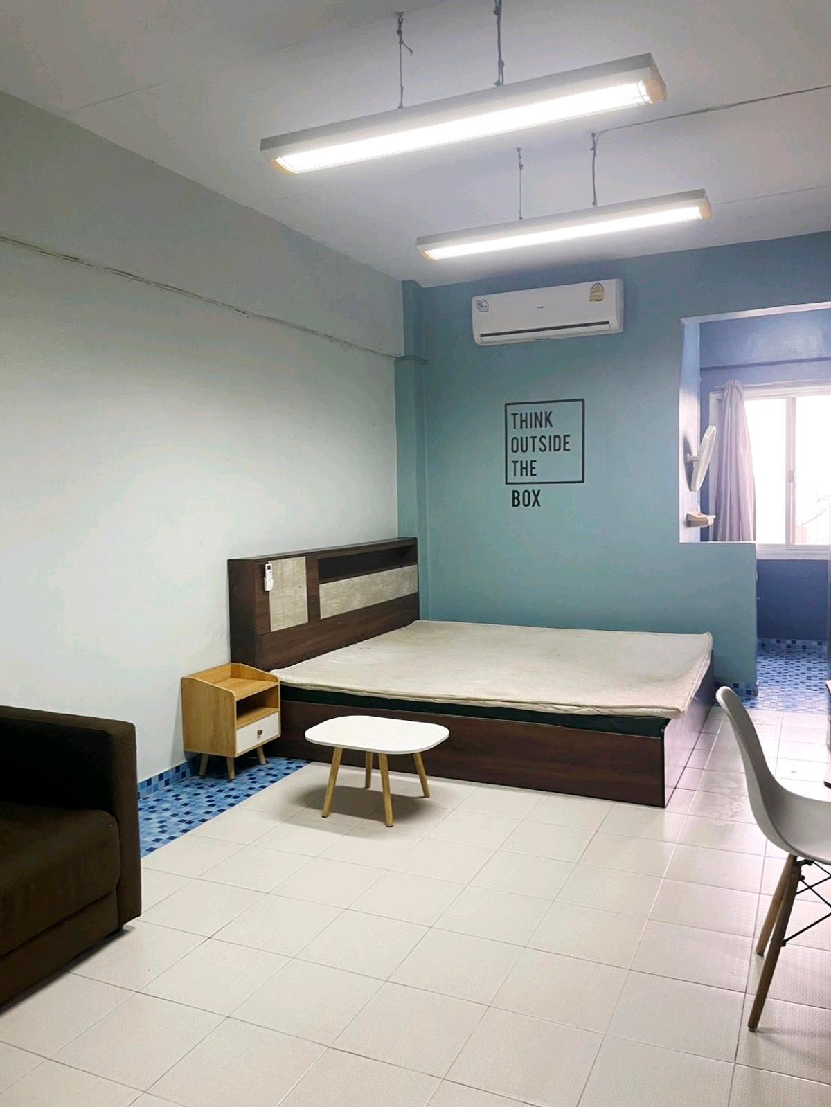 For RentCondoPattanakan, Srinakarin : Condo for rent, development of Life Complex - Floor 6, Building 7, good view, south, cool wind all day