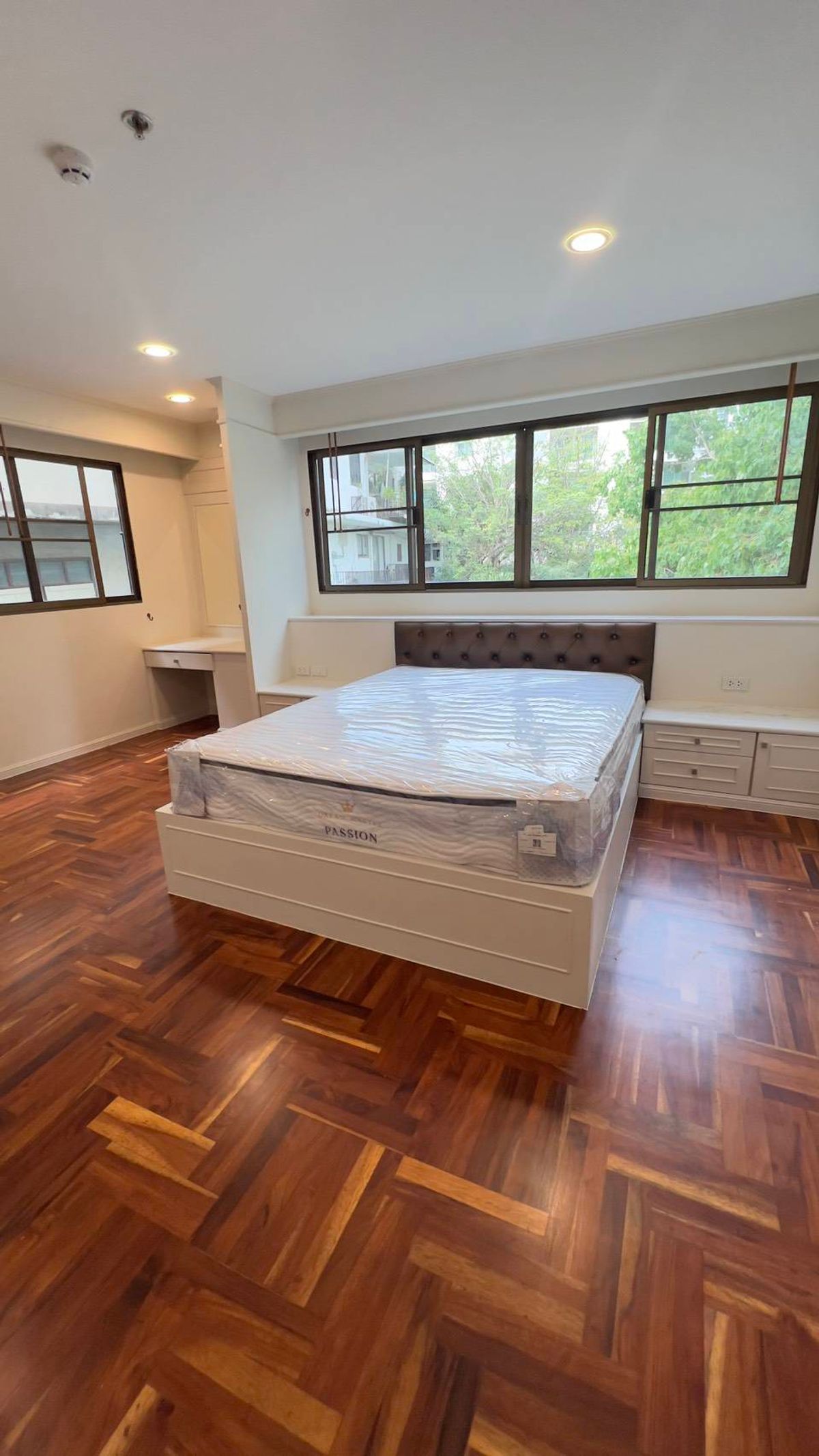 For RentCondoSukhumvit, Asoke, Thonglor : M Tower Btsphromphong 3 BED 2BATH