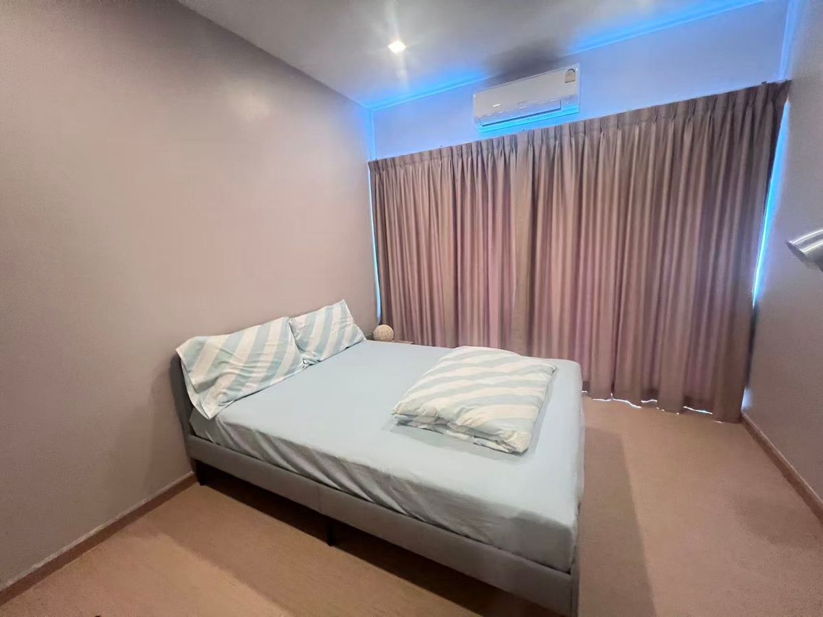 For RentCondoRatchathewi,Phayathai : NOBLE Reventirathai Condo Rental Condo, complete with nearby Phaya Thai BTS !!