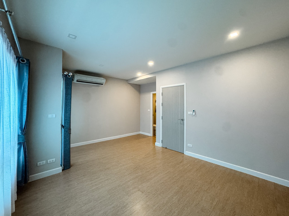 For SaleTownhomeNawamin, Ramindra : For Sale Townhouse/Townhome , PATIO Watcharapol-Ramindra , MRT-Vatcharaphol , Tha Raeng , Bang Khen , Bangkok , CX-139136