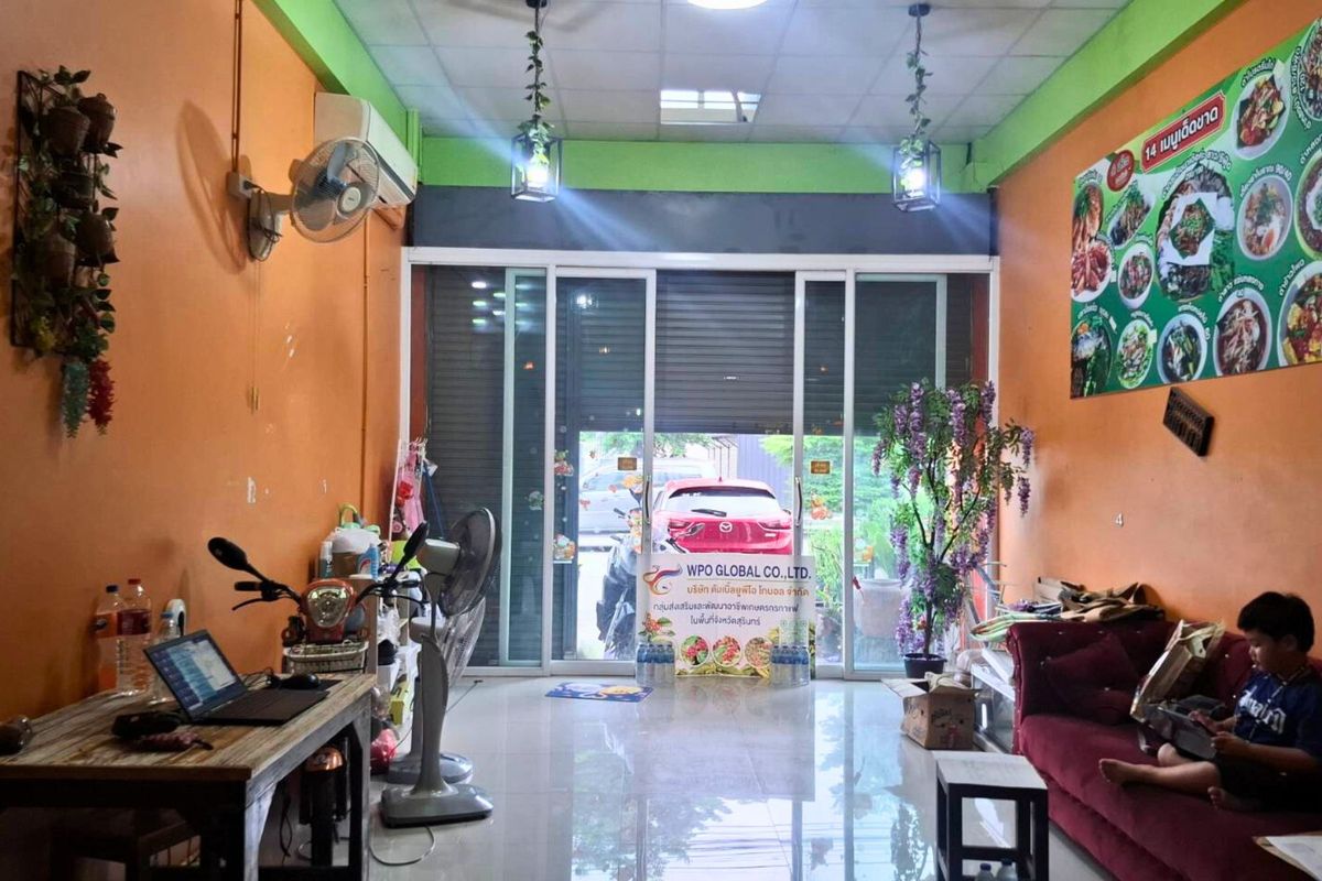 For SaleHome OfficeNonthaburi, Bang Yai, Bangbuathong : 3 -storey commercial building in front of the Metro Bizon Village, Bang Bua Thong, near Tree Market