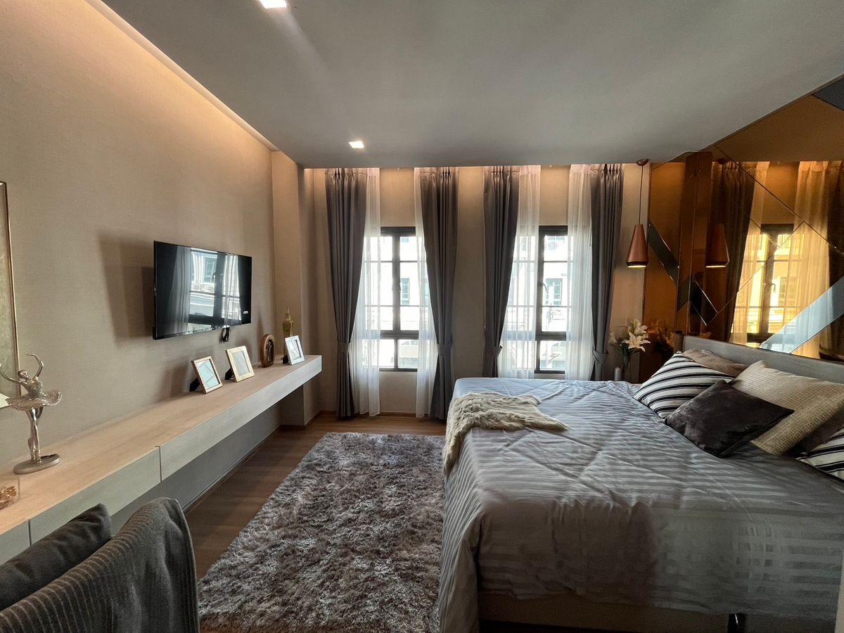 ขายโฮมออฟฟิศเยาวราช บางลำพู : 💼 ขายโฮมออฟฟิศ 3.5 ชั้น The Rich Avenue ดำรงรักษ์ เพียง 18.8 ล้านบาท | ทำเลหายาก ใจกลางกรุง | เหมาะทั้งอยู่อาศัยและทำธุรกิจ  ใกล้ เยาวราช – ป้อมปราบ – คลองถม – ราชดำเนิน