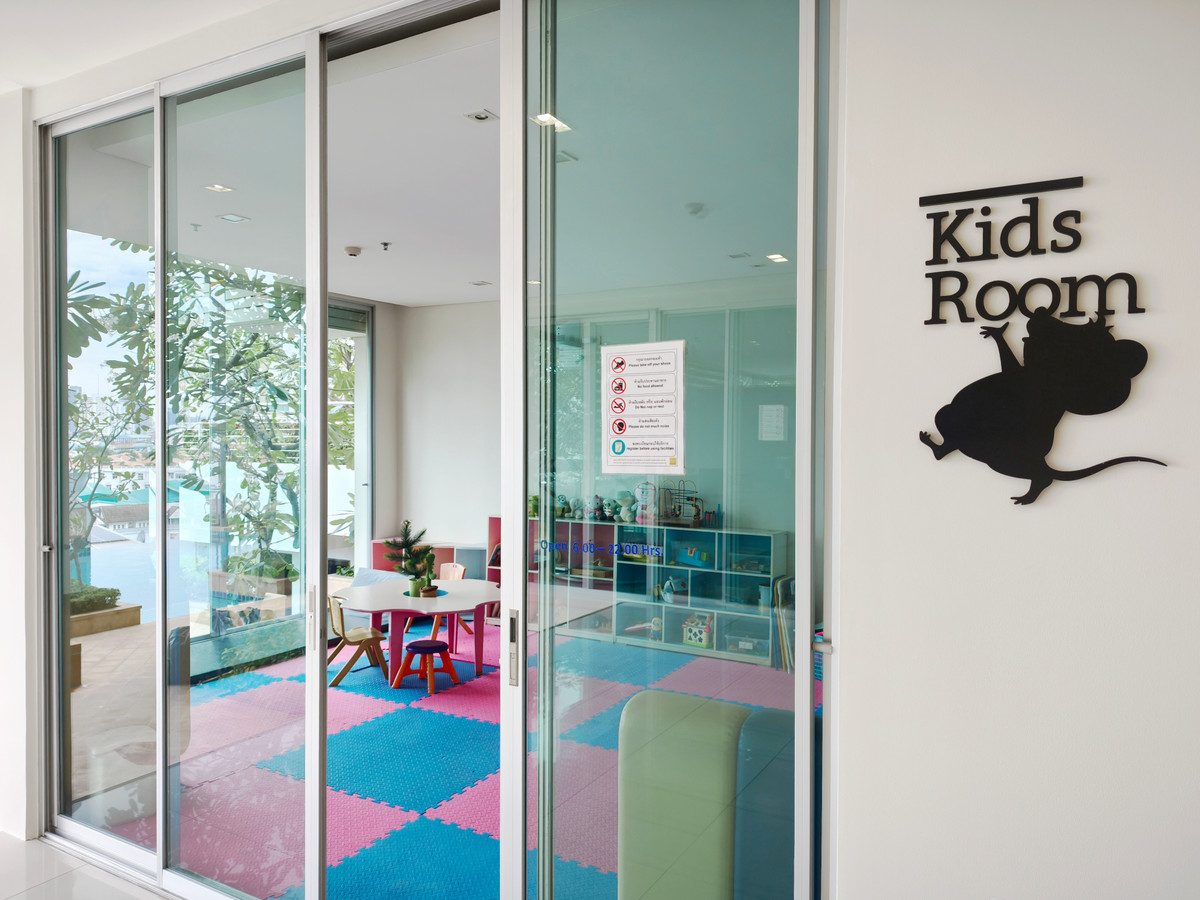 For SaleCondoOnnut, Udomsuk : 🏙️ (For Sale) Le Luk Condo  - 3 bedrooms near BTS Phra Khanong only 220 meters.