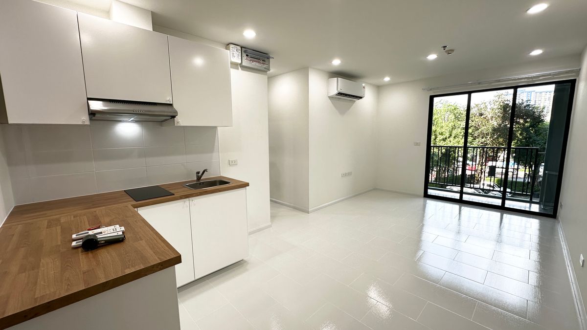 For SaleCondoSukhumvit, Asoke, Thonglor : ✨ Stylishly Decorated 2-Bedroom Condo at The Base Park West | Open View | Prime Location Near BTS On Nut