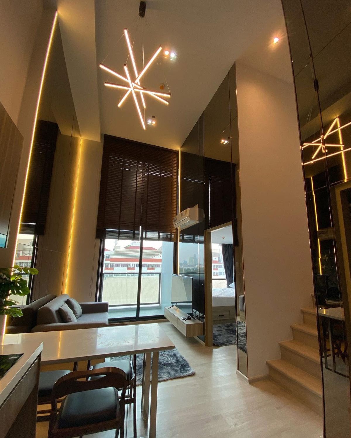 ให้เช่าคอนโดท่าพระ ตลาดพลู วุฒากาศ : *** ให้เช่าคอนโด 2 ห้องนอน 2 ชั้น (Loft) : อัลติจูด ยูนิคอร์น สาทร (Altitude Unicorn Sathorn) ***