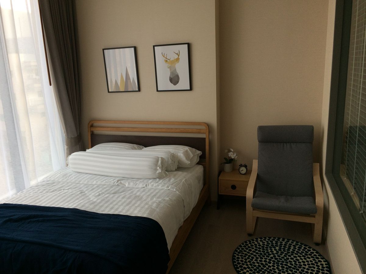 ขายคอนโดสุขุมวิท อโศก ทองหล่อ : 🏙️ ขายพร้อมผู้เช่า มิถุนายน 2569
คอนโดหรู The Esse Asoke 1 ห้องนอน เฟอร์นิเจอร์ตกแต่ง พร้อมอยู่ วิวสวย ใกล้ BTS อโศก