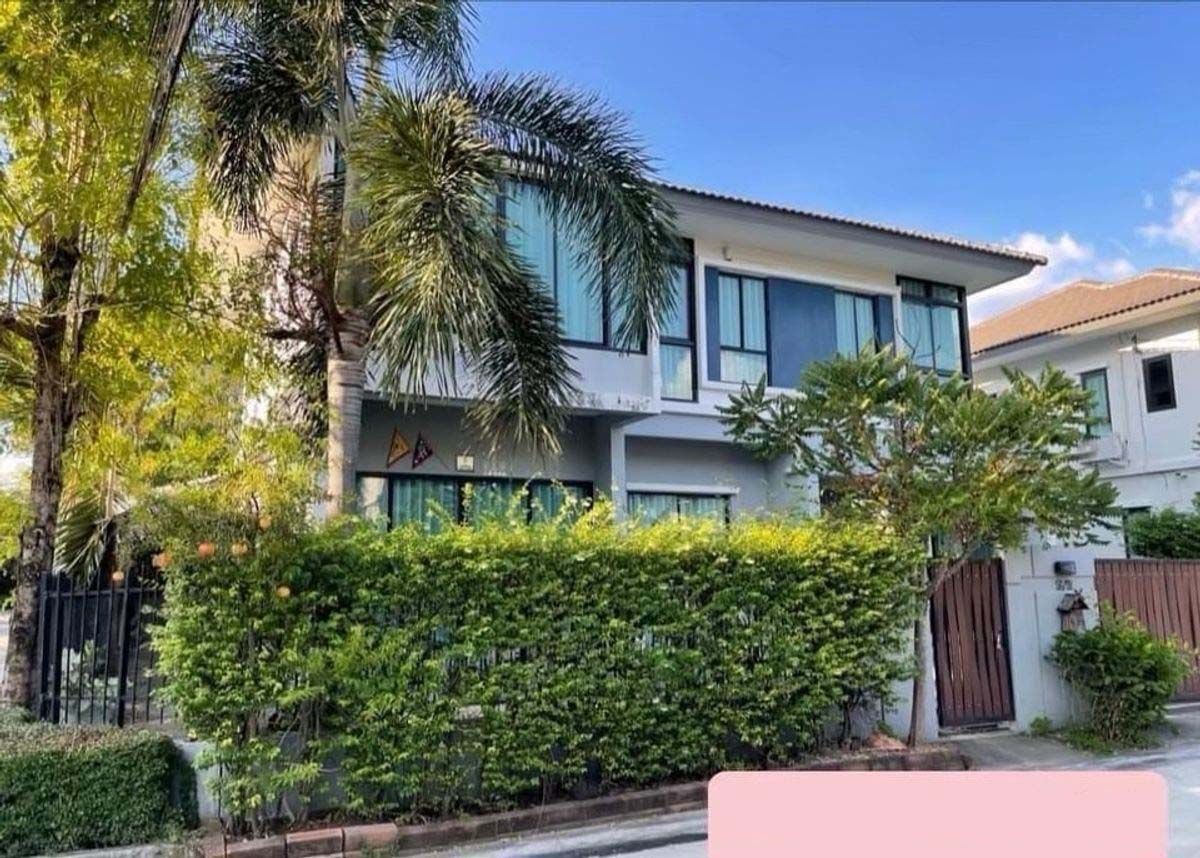 For RentHouseSamut Prakan,Samrong : 2-storey detached house with beautiful decorative furniture for rent in Bang Phli-Thepharak area, near the Seri Night Market, only 2.1 km.
