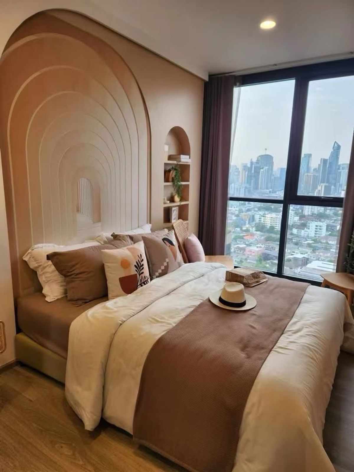 ขายคอนโดสุขุมวิท อโศก ทองหล่อ : 🏡Oka Haus (P-879)