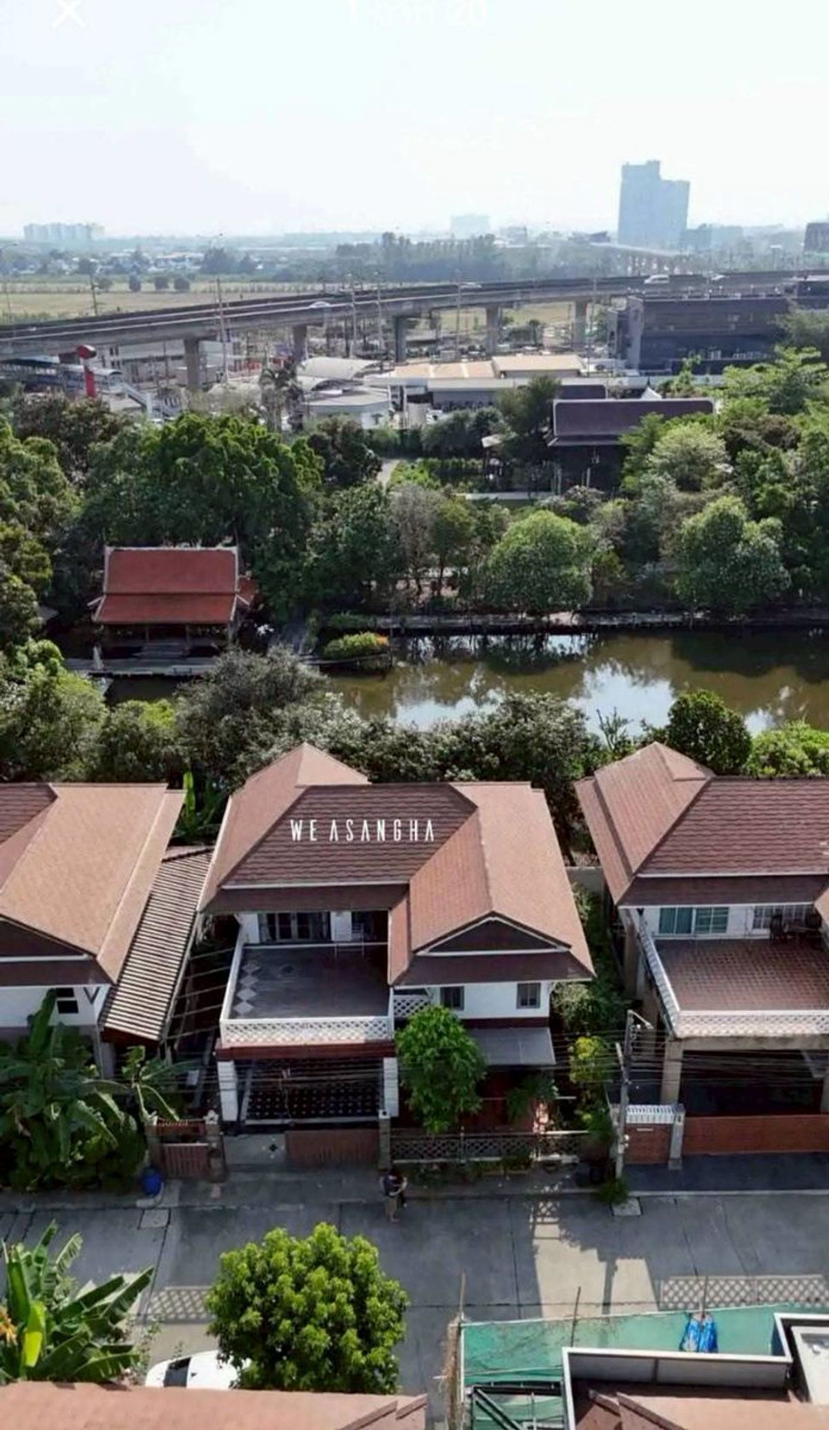 ขายบ้านมีนบุรี-ร่มเกล้า : ขายบ้านเดี่ยว 𝟮 ชั้น มบ.จันทร์บัวสวย 𝟱𝟬 ตารางวา 𝟯 ห้องนอน ติดถนนสุวินทวงศ์ แขวงแสนแสบ เขตมีนบุรี กรุงเทพมหานคร