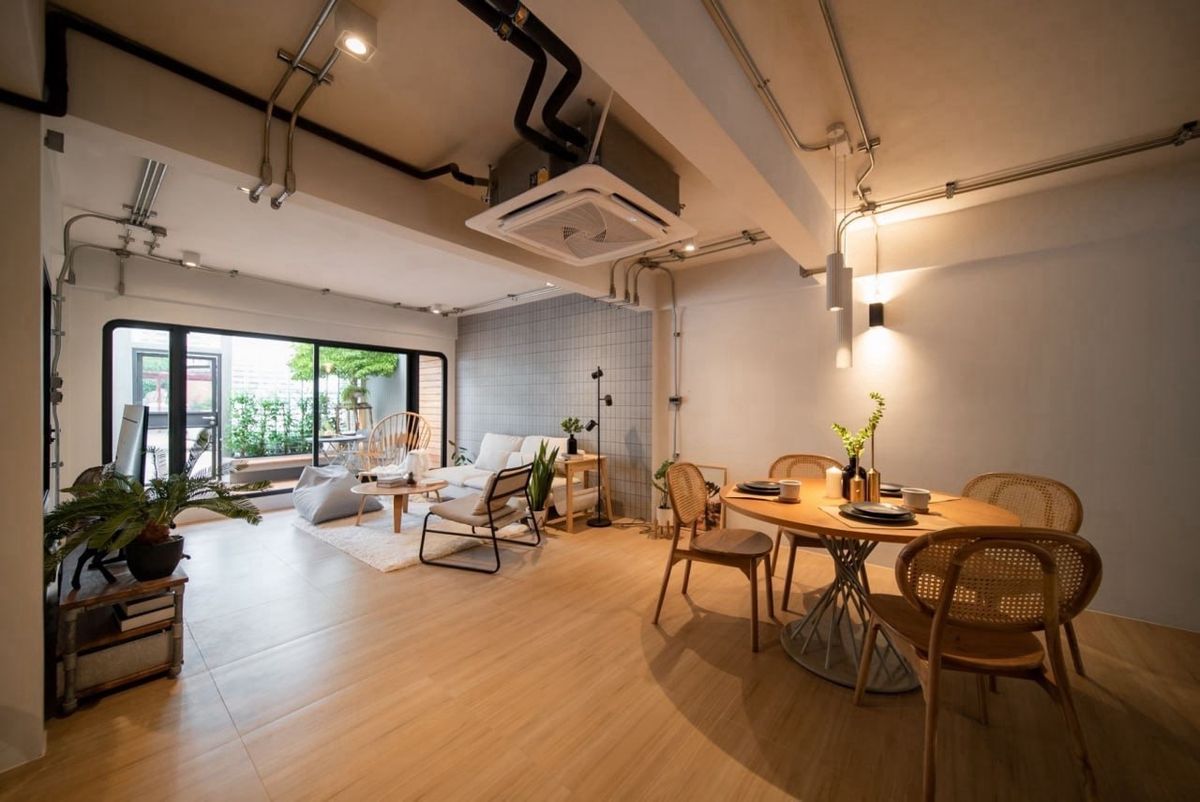 ให้เช่าทาวน์โฮมอ่อนนุช อุดมสุข : 🐶🐱🏡 Pet-Friendly 2-story Townhouse for Rent – 10 Mins drive to Ekkamai! 🐾✨
