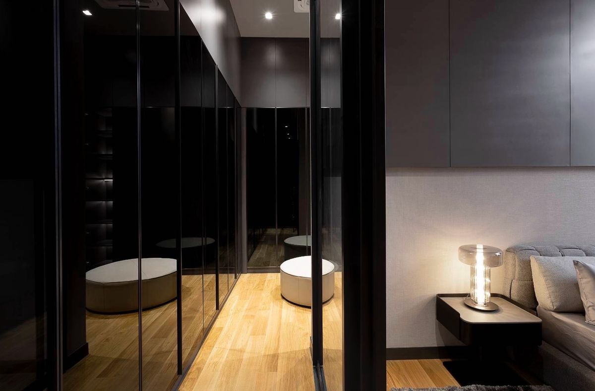 ขายบ้านเกษตรศาสตร์ รัชโยธิน : ขายบ้านเดี่ยวหรู 3 ชั้น รัชโยธิน พร้อมสระว่ายน้ำและลิฟต์ ใกล้ BTS รัชโยธิน พื้นที่ใช้สอย 720 ตร.ม.
