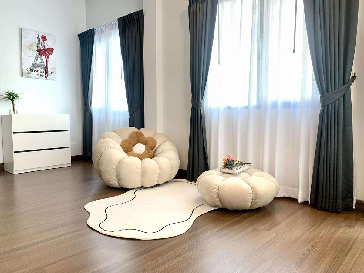 For RentHouseBangna, Bearing, Lasalle : K-6408 Beautiful house, ready to be near Mega Bangna, The City Bangna Project