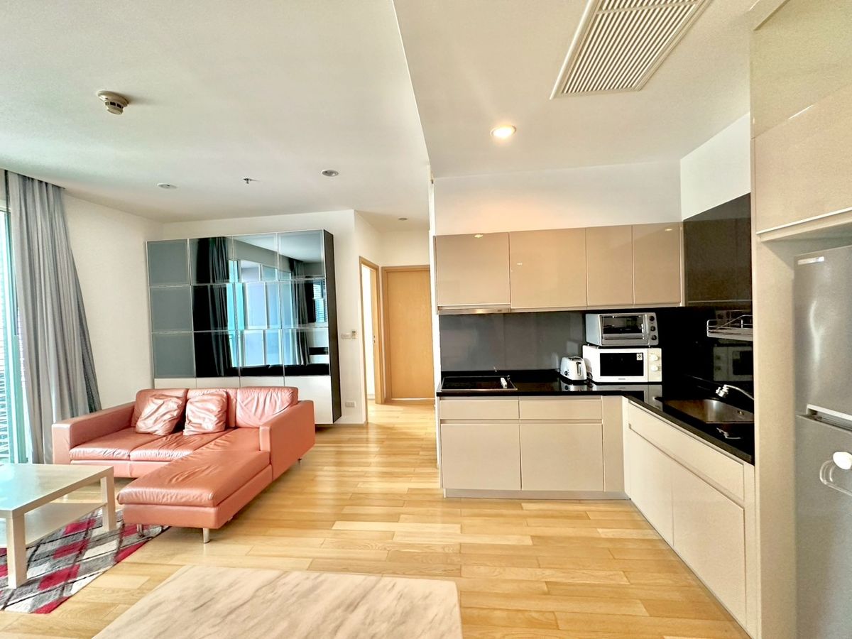 For RentCondoSukhumvit, Asoke, Thonglor : 2 bed 2 bath 84 sqm condo at 39 By Sansiri for rent 68,000THB per month, Sukhumvit Soi 39, Phrom Phong BTS station