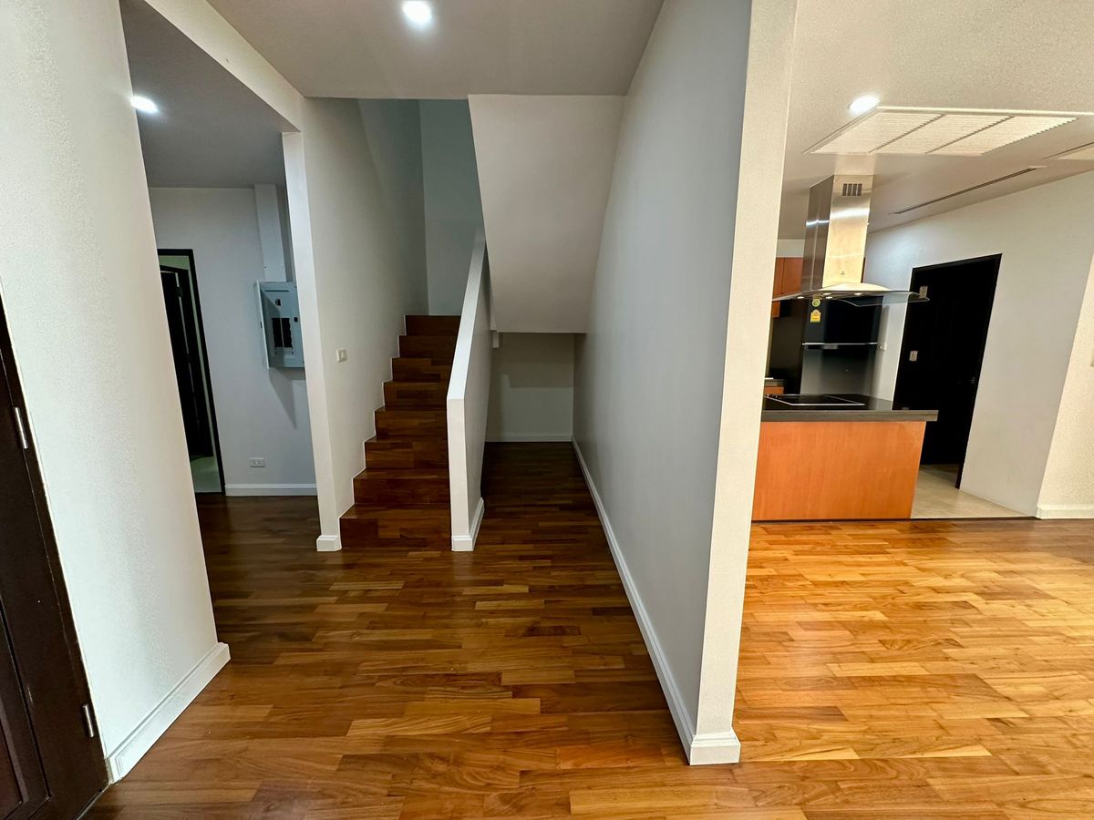 For SaleCondoSukhumvit, Asoke, Thonglor : Rare Item!! big size unit in the heart of Phromphong ✨The Cadogan Private Residence✨3 bedrooms, 4 bathrooms, size 199.27 sq m, near BTS Phrom Phong Tel.0982645161