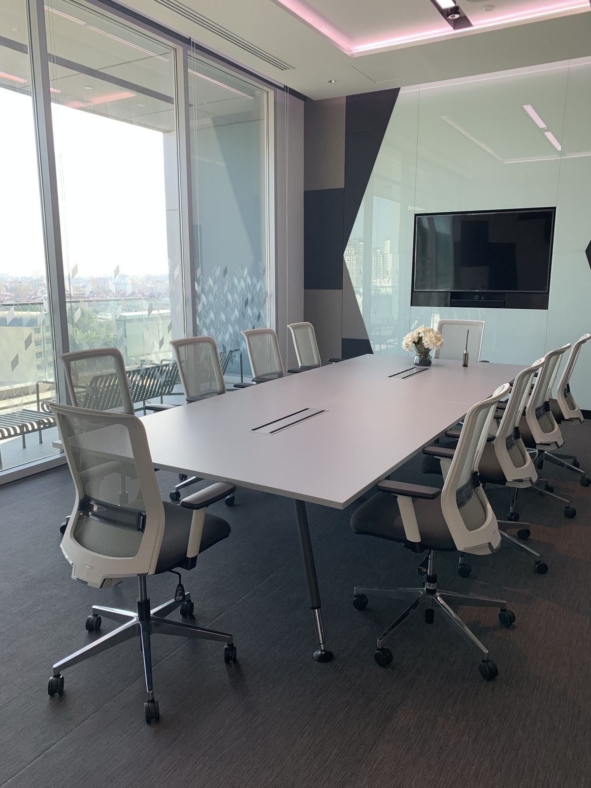 ให้เช่าสำนักงานอ่อนนุช อุดมสุข : Line: @zimple_asset พื้นที่เซอร์วิสออฟฟิศให้เช่าบนอาคาร 66 Tower ในย่านพระโขนง ใกล้กับBTSอุดมสุข พร้อมสิ่งอำนวยความสะดวกและอุปกรณ์สำหรับออฟฟิศอย่างครบครัน