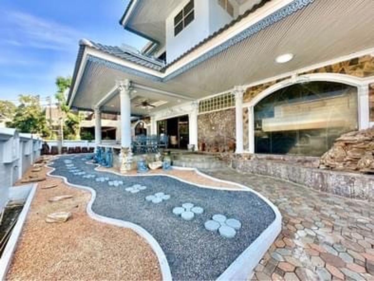 ให้เช่าบ้านปิ่นเกล้า จรัญสนิทวงศ์ : For rent House 120 Sq.w model style 6 Beds room (S03-1655) 