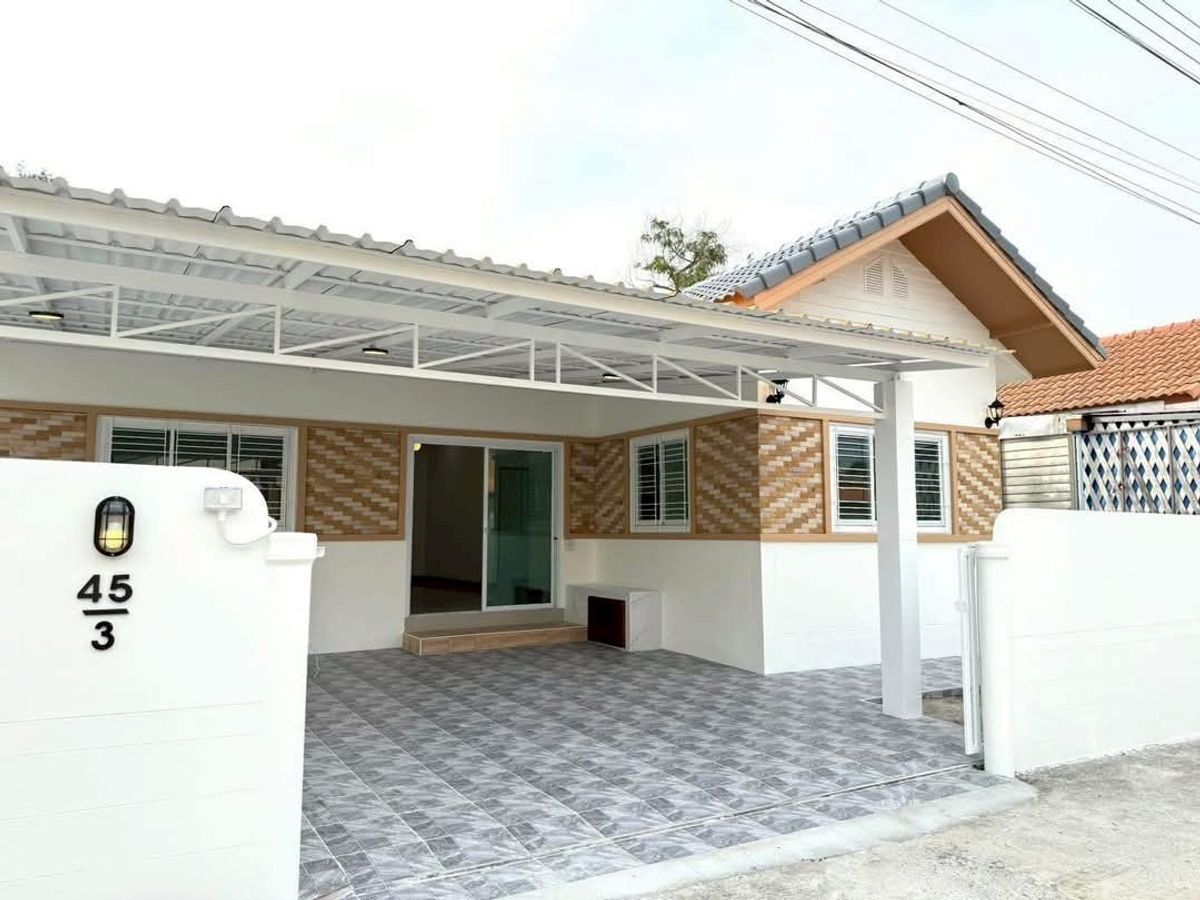ขายบ้านระยอง : หมู่บ้านพรพฤกษา ต่อเติมครบจบทีเดียว รีโนเวทใหม่สวยจึ้งพร้อมเข้าอยู่