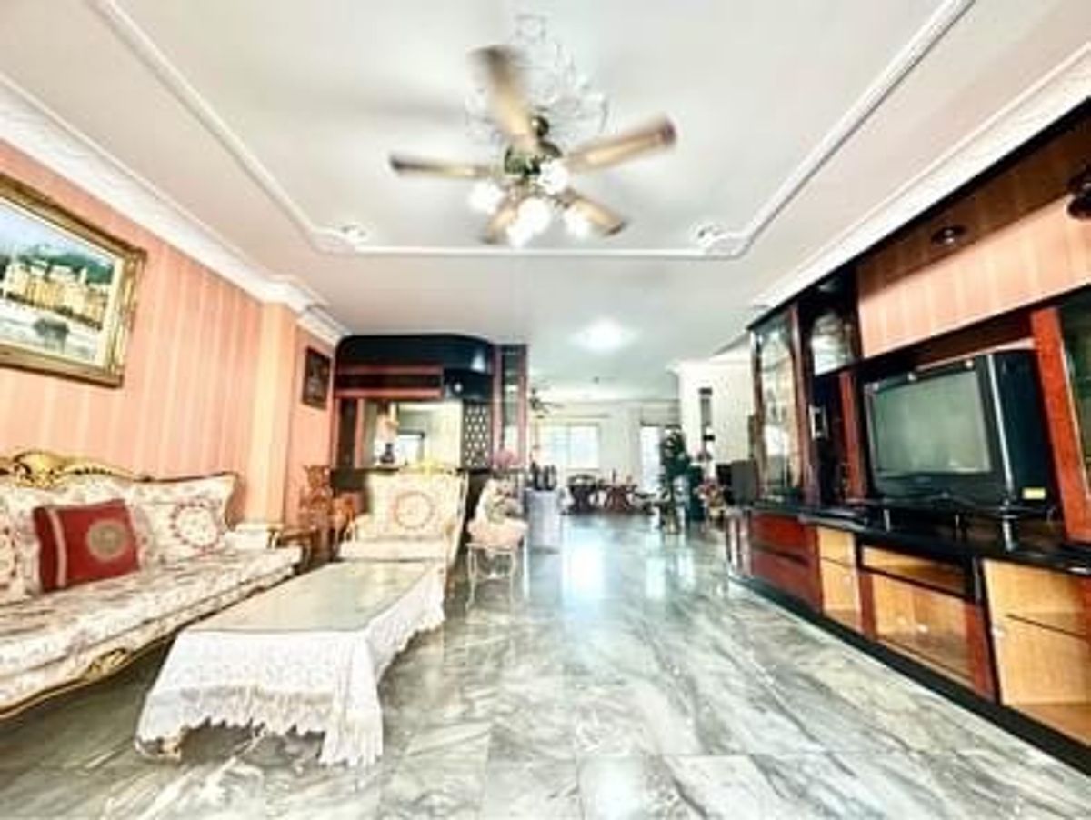 ให้เช่าบ้านปิ่นเกล้า จรัญสนิทวงศ์ : For rent House 120 Sq.w model style 6 Beds room (S03-1655) 