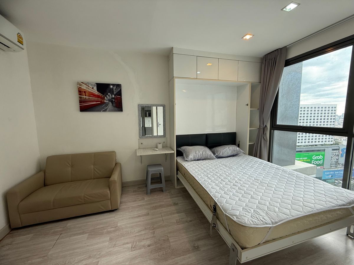 ให้เช่าคอนโดพระราม 9 เพชรบุรีตัดใหม่ RCA : For Rent  IDEO Rama9  23sqm. 24FL Full furnished