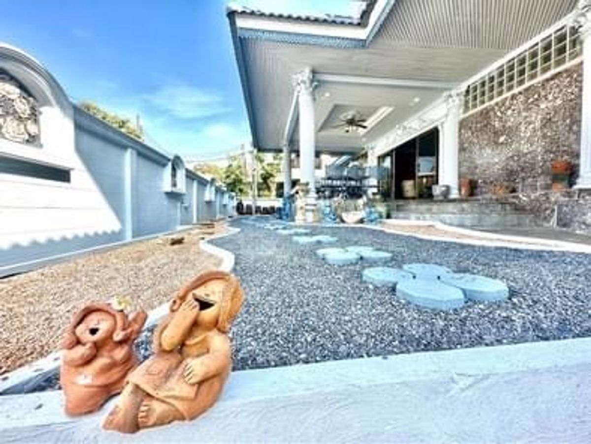 ให้เช่าบ้านปิ่นเกล้า จรัญสนิทวงศ์ : For rent House 120 Sq.w model style 6 Beds room (S03-1655) 