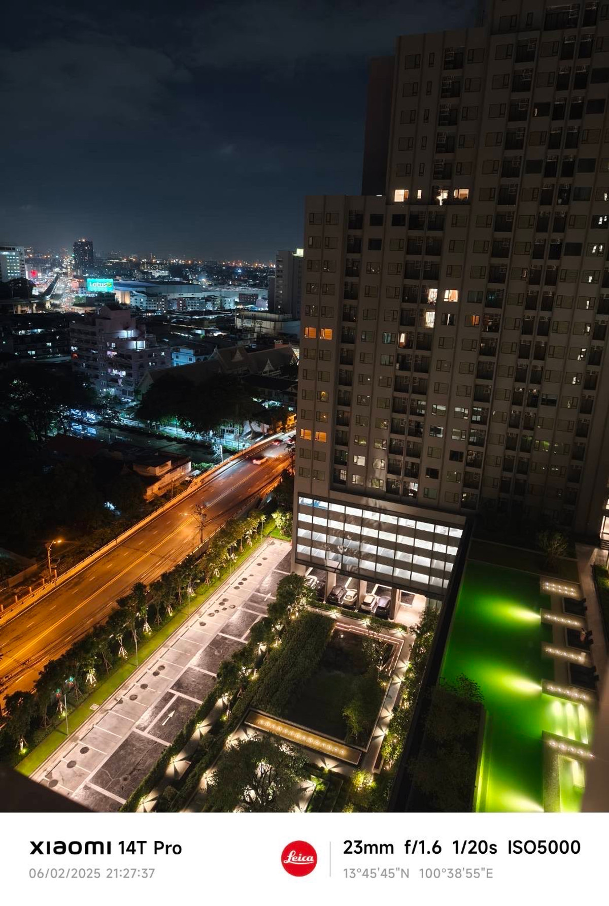 For RentCondoRamkhamhaeng, Hua Mak : 🔥 Condo for rent, The Living Ramkhamhaeng, Floor 17, Swimming Pool View, Full Dress !! 🔥