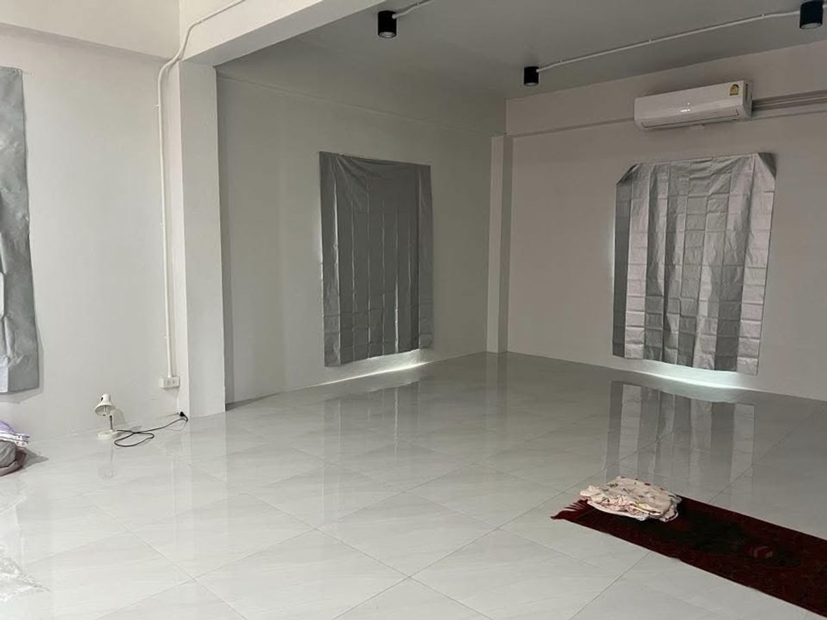 ให้เช่าโฮมออฟฟิศพัฒนาการ ศรีนครินทร์ : ปล่อยเช่า โฮมออฟฟิศ สตูดิโอ eCommerce สินค้าออนไลน์ ซอยพัฒนาการ 97 หัวหมาก กรุงเทพ ใกล้ ซีคอน สแควร์