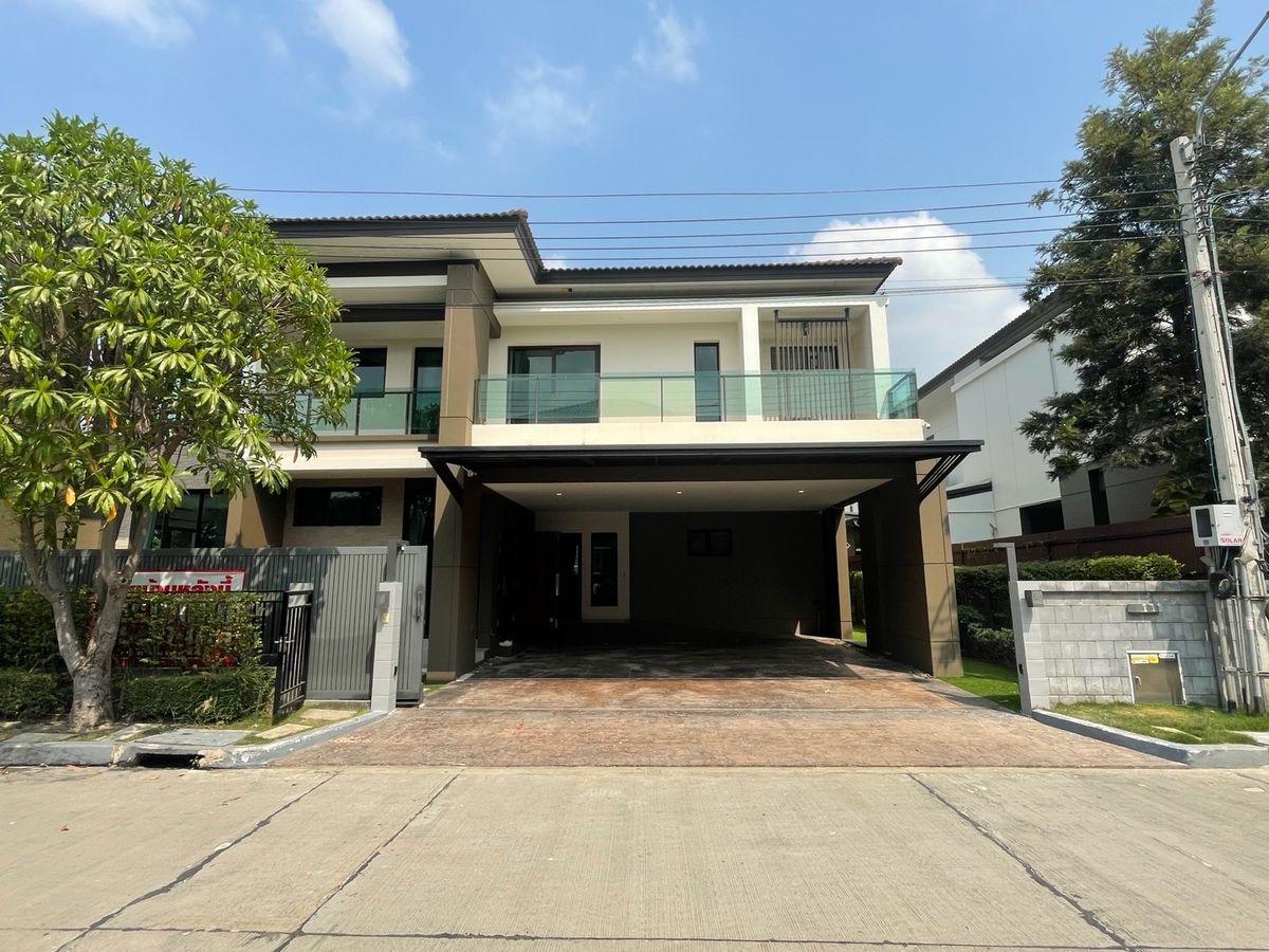ขายบ้านบางนา แบริ่ง ลาซาล : ขายบ้านเดี่ยวหรู The City Bangna กม.7 | 5 ห้องนอน หลังมุม มีห้องผู้สูงสำหรับอายุ แต่งครบ พร้อมอยู่ ใกล้ Mega Bangna เพียง 2 กม.