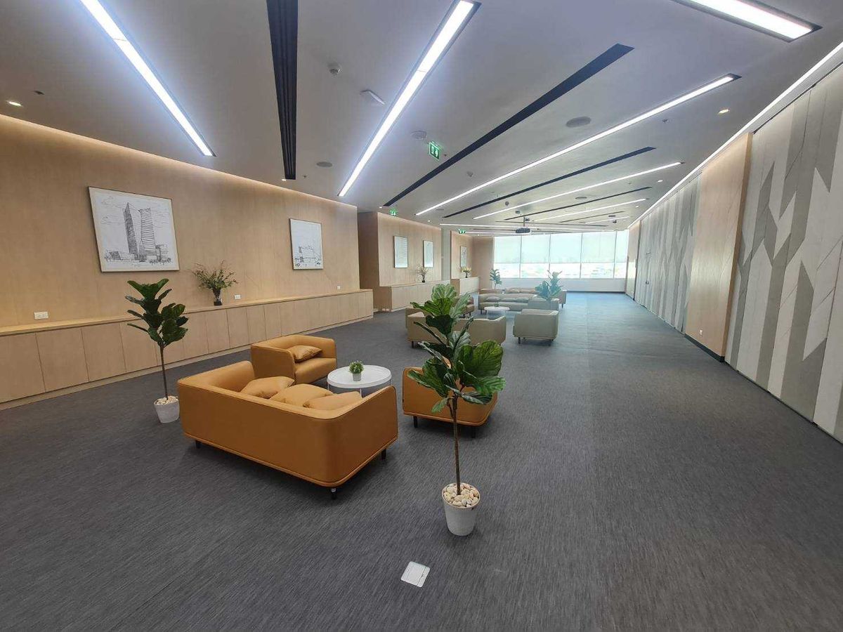 ให้เช่าสำนักงานอ่อนนุช อุดมสุข : Line: @zimple_asset พื้นที่เซอร์วิสออฟฟิศให้เช่าบนอาคาร 66 Tower ในย่านพระโขนง ใกล้กับBTSอุดมสุข พร้อมสิ่งอำนวยความสะดวกและอุปกรณ์สำหรับออฟฟิศอย่างครบครัน