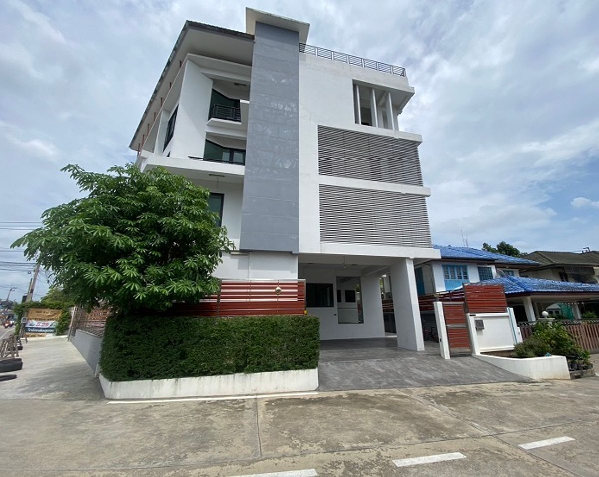 ให้เช่าสำนักงานพระราม 5 ราชพฤกษ์ บางกรวย : โทร. 081-632-0632 ให้เช่าอาคารสำนักงาน 5 ชั้น ทำเล ริมถนนบางกรวย จงถนอม / พร้อมลิฟท์โดยสาร /  ใกล้ ที่ว่าการอำเภอบางกรวย /เหมาะเป็นสำนักงาน หรือ คลีนิคเสริมความงาม , ขายของ Online , อื่น ๆ