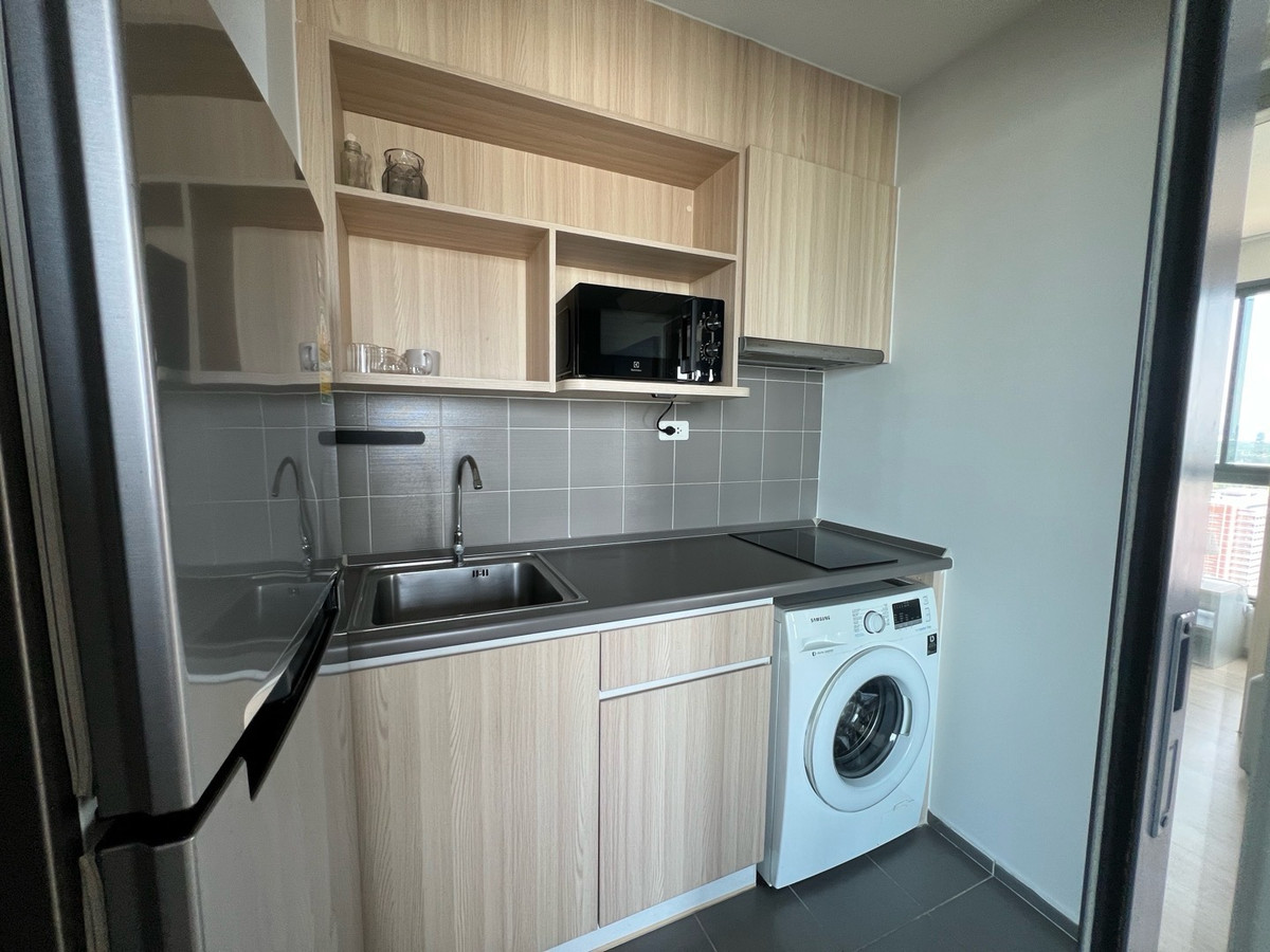 For SaleCondoBangna, Bearing, Lasalle : Urgent sale 1 bedroom, 1 bathroom, 33 sqm. Beautiful at the cover.