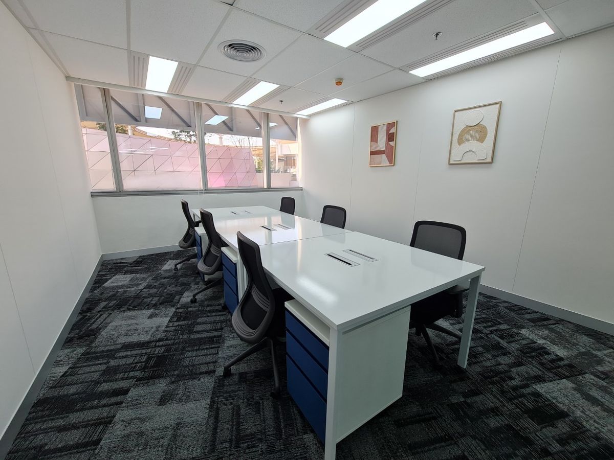 For RentOfficeVipawadee, Don Mueang, Lak Si : Line: @zimple_asset  Fully furnished office space for rent featuring modern-style decor and fully equipped with essential office furniture for immediate use.