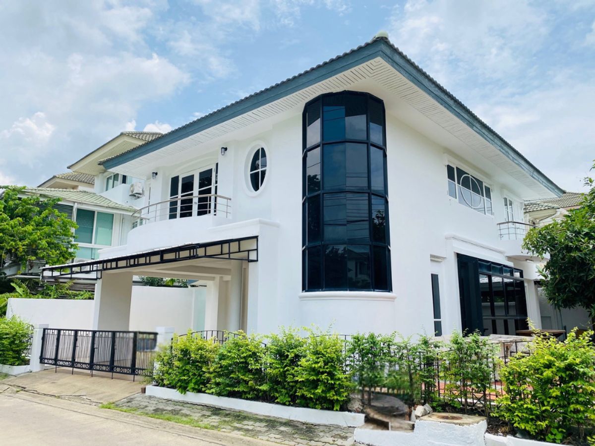 ขายบ้านเกษตรศาสตร์ รัชโยธิน : ขายบ้านเดี่ยวรีโนเวทใหม่ โครงการศุภาลัย วิลล์ รัชดา 32 บ้านแปลงมุม ทำเลใจกลางเมือง ลาดพร้าว–รัชดาฯ พร้อมเข้าอยู่!