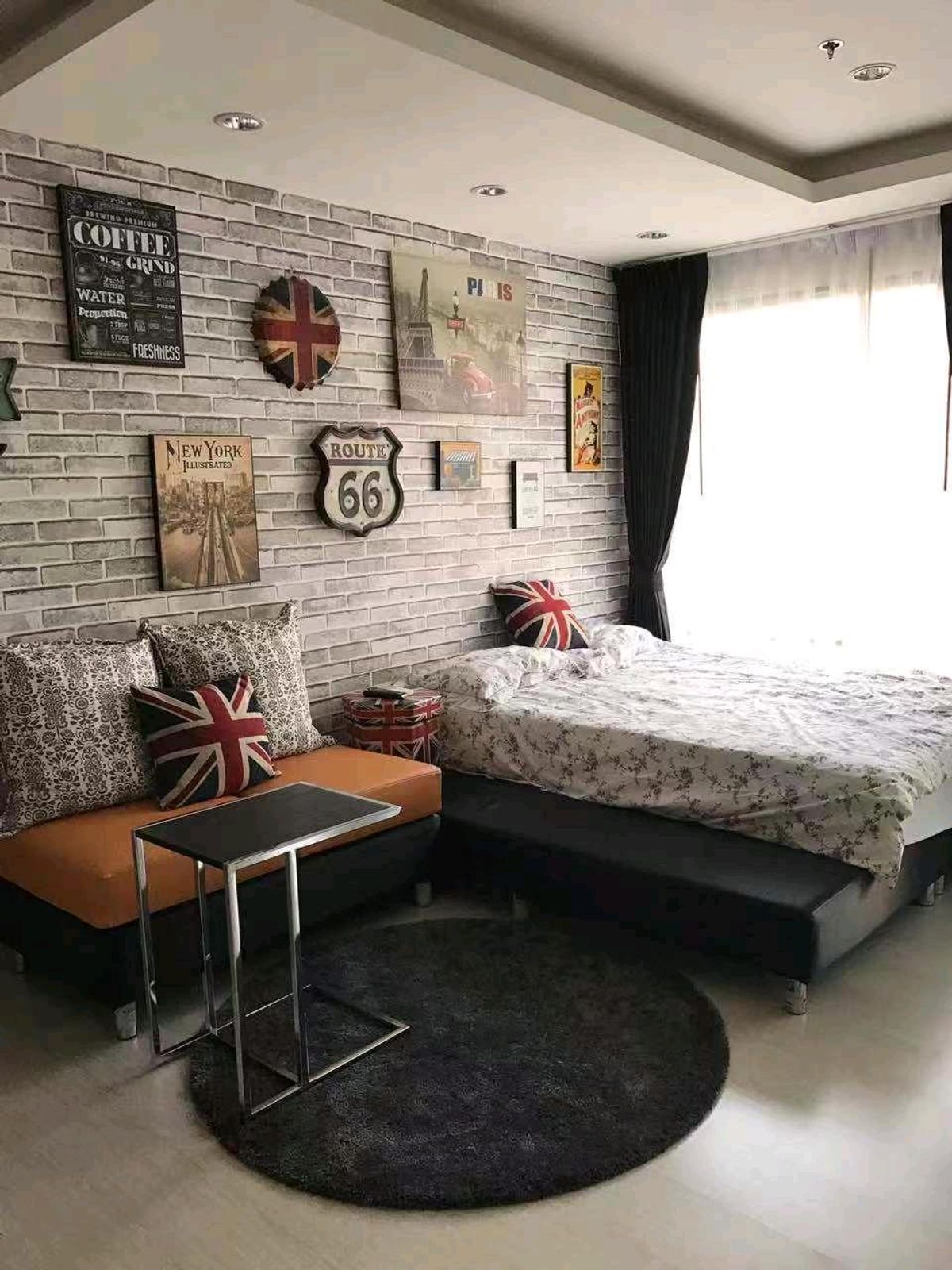 CondoRama9, Petchburi, RCA : Rhythm Asoke studio for rent