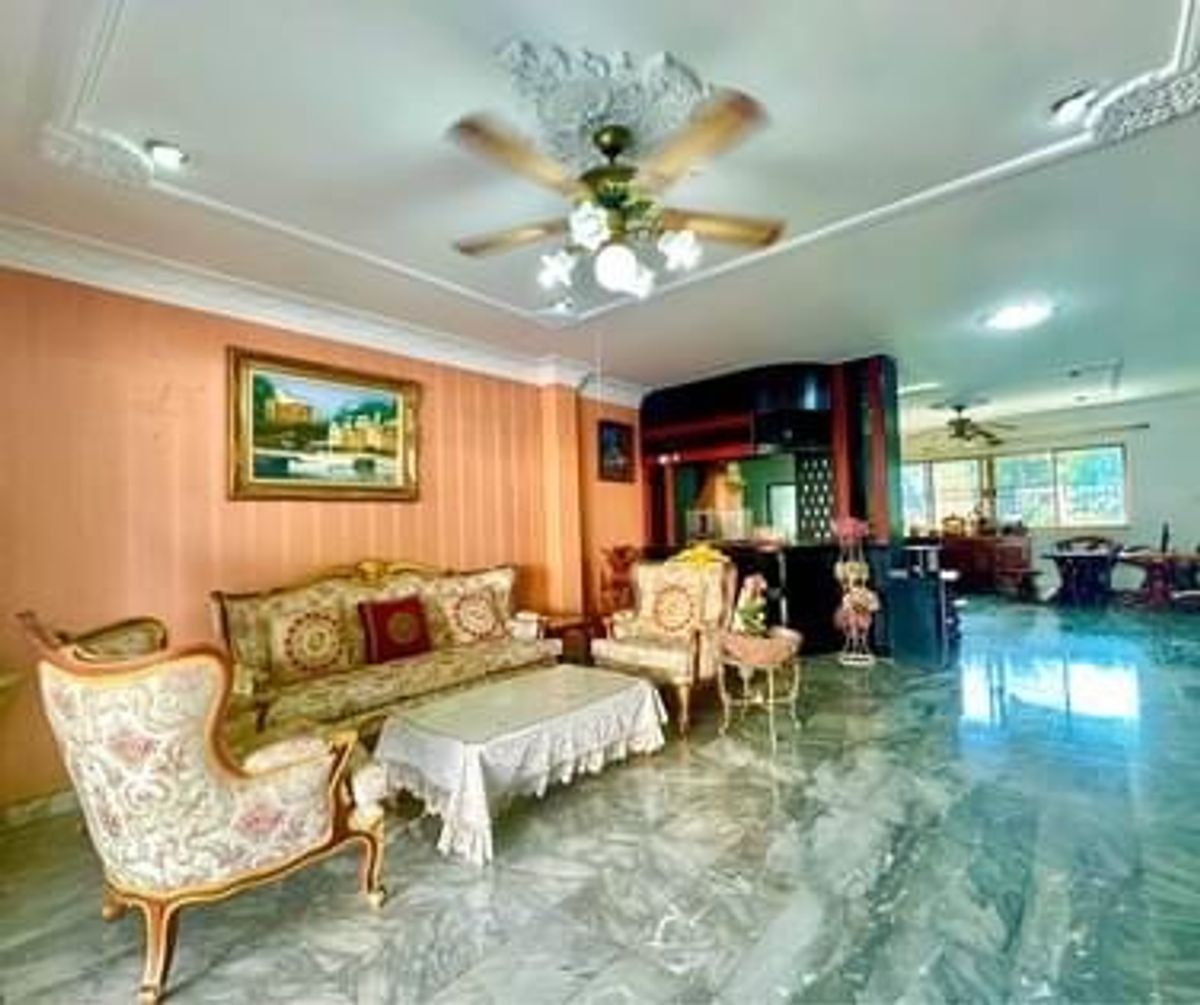 ให้เช่าบ้านปิ่นเกล้า จรัญสนิทวงศ์ : For rent House 120 Sq.w model style 6 Beds room (S03-1655) 