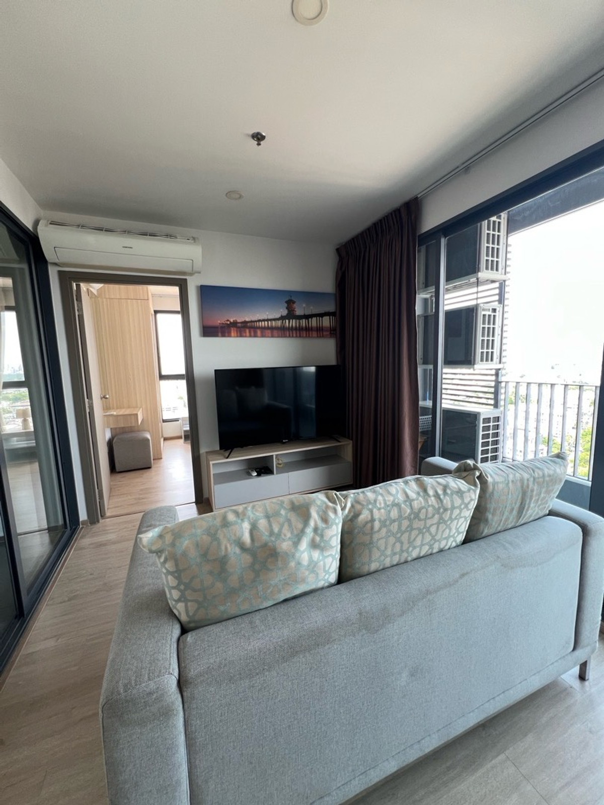 For SaleCondoBangna, Bearing, Lasalle : Urgent sale 1 bedroom, 1 bathroom, 33 sqm. Beautiful at the cover.