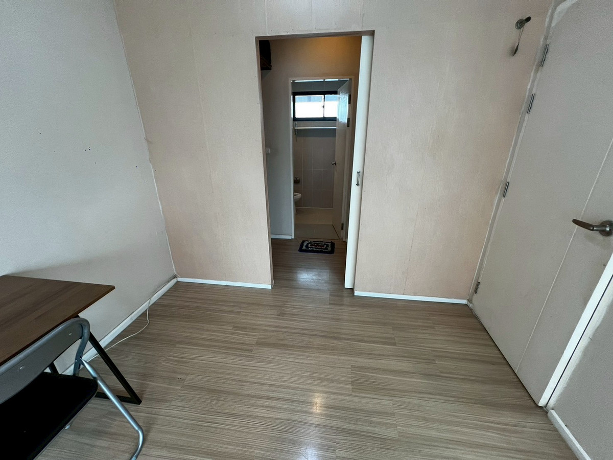 For RentTownhomeRattanathibet, Sanambinna : Townhome pets allowed, 3 floors, opposite Central Rattanathibet, 5 minutes walk to the BTS